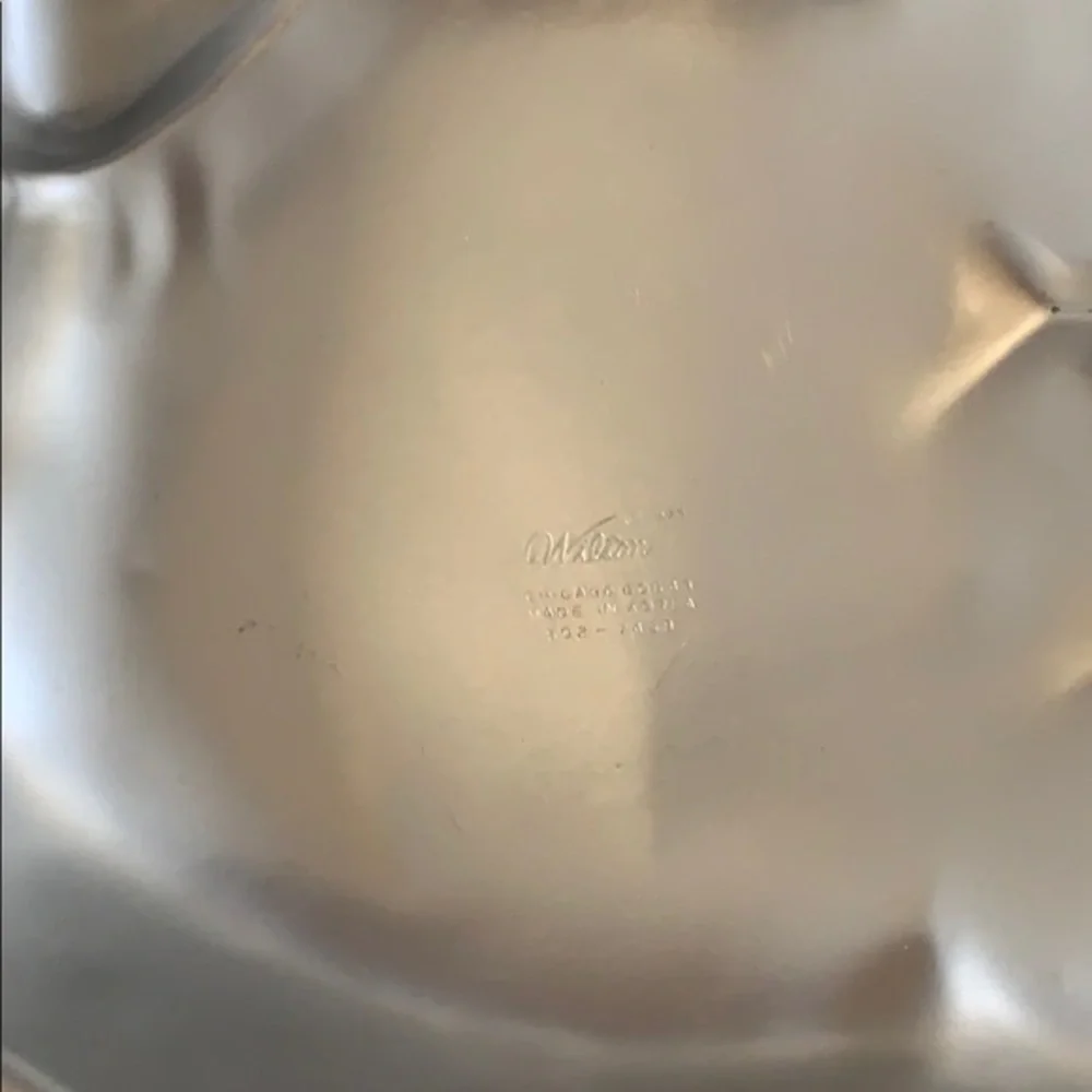 Vintage 1977 Wilton Teddy Bear With Flower Aluminum Cake Mold Pan